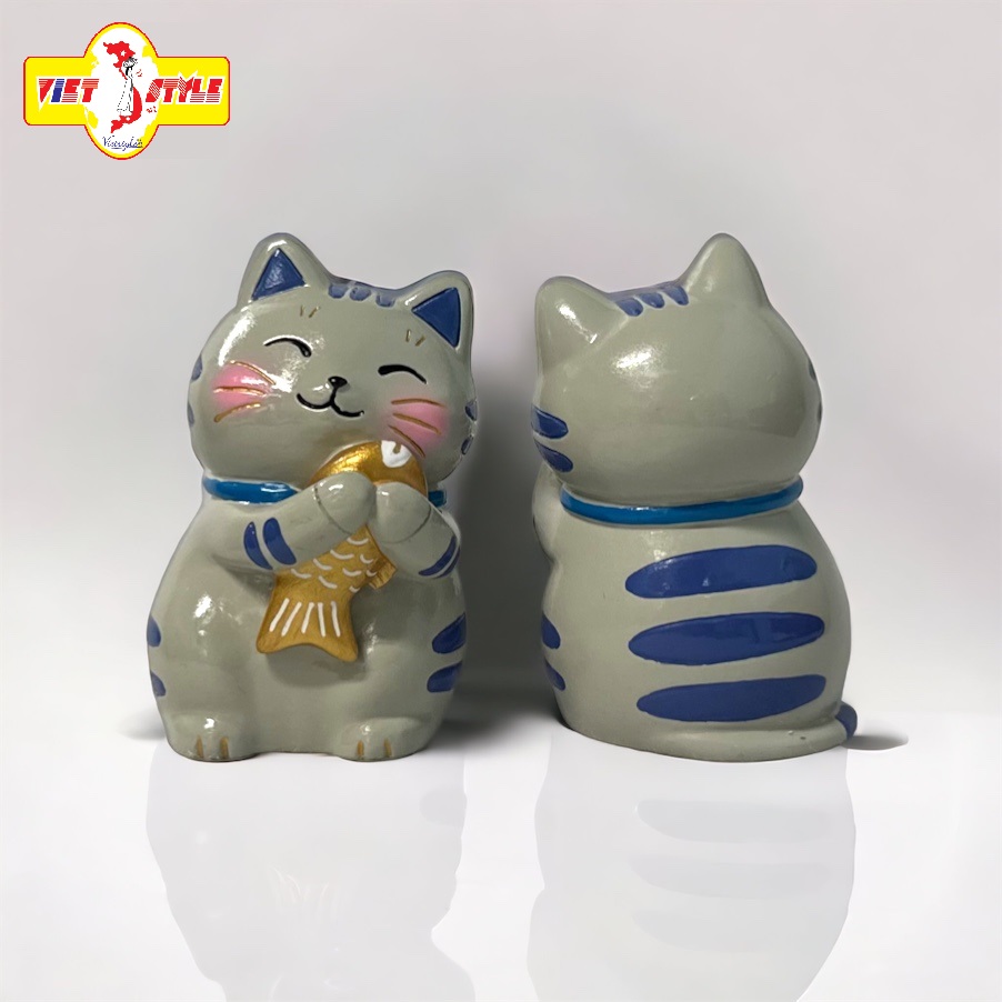 Tượng Mèo Thần Tài ôm cá chép May mắn (Mèo xám) _ Quà lưu niệm Nhật Bản